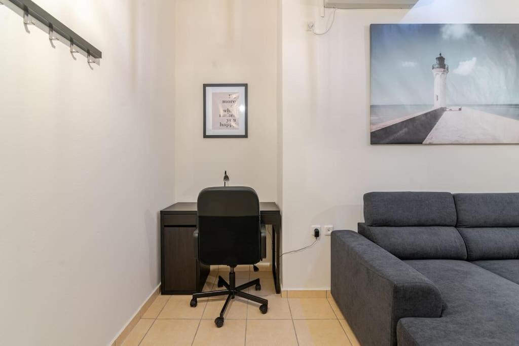 Seaside Escape Apartments - Poseidon Palaiá Fókaia Eksteriør bilde